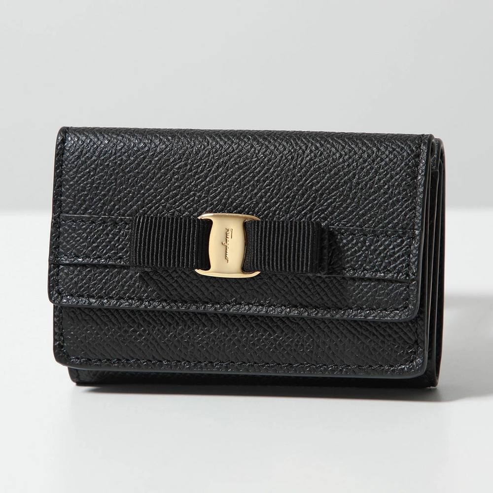 Salvatore Ferragamo Tri fold Wallet Leather Villa Ribbon Nero Black